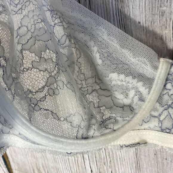 Skarlett Blue Minx Underwire Balconette Bra 36C White and Blue  174 - Picture 9 of 11